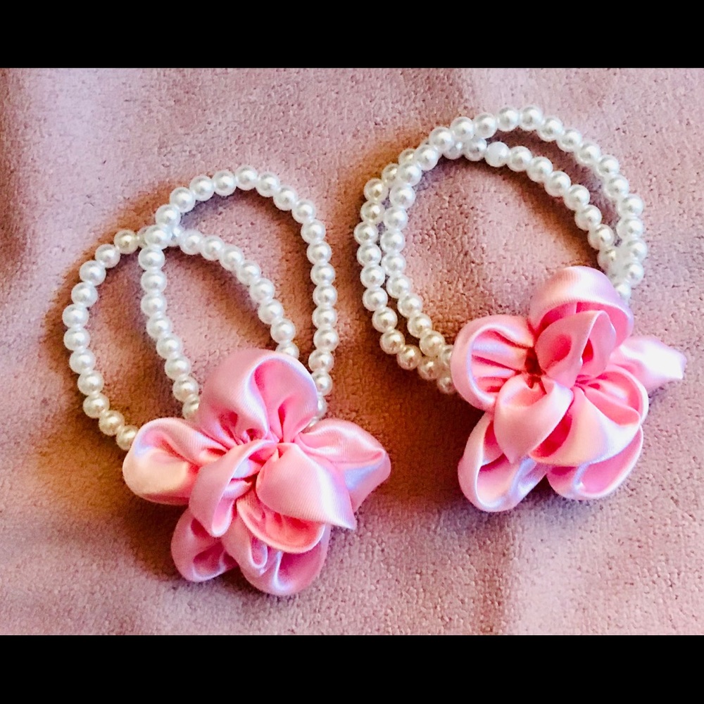 White floral beaded Scruchie